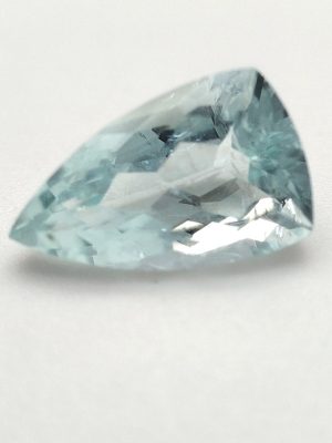 HQH15 - Agua marinha - F. Livre - T. 13x8.0mm